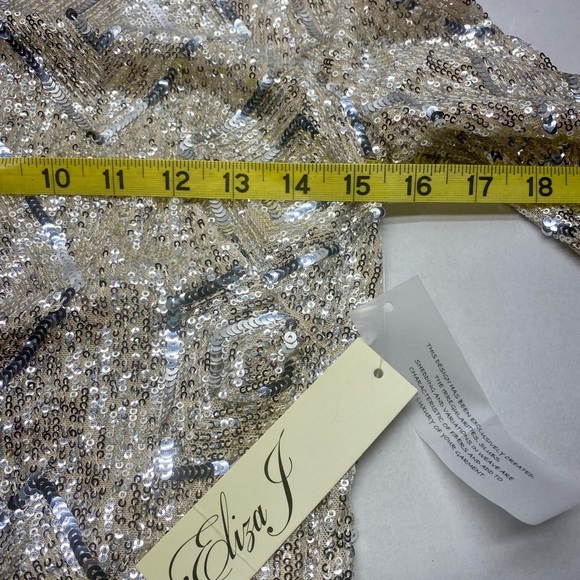 ELIZA J SEQUIN DRESS 4 long sleeve back zip closure fully lined VEGAS FORMAL - Picture 10 of 12
